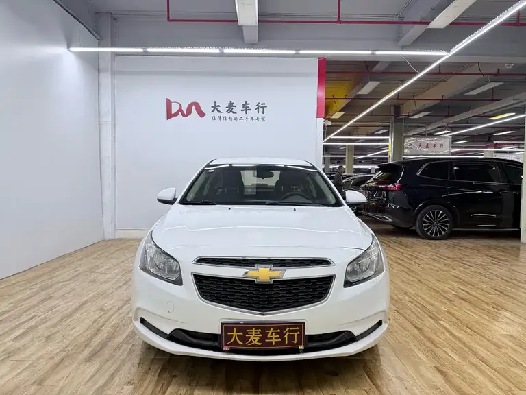 Chevrolet Cruze 1.5 L Classic SL MT