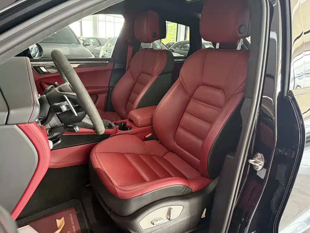 Macan Macan GTS 2.9 T