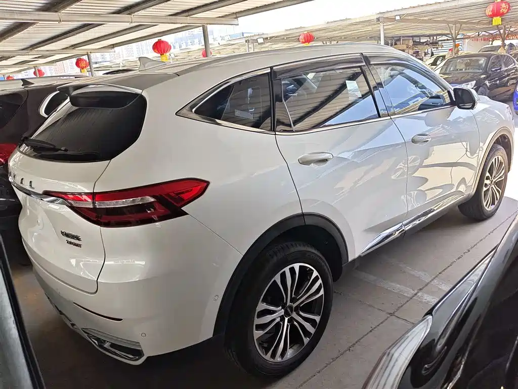 Haval F7 2.0 T 2 WD i