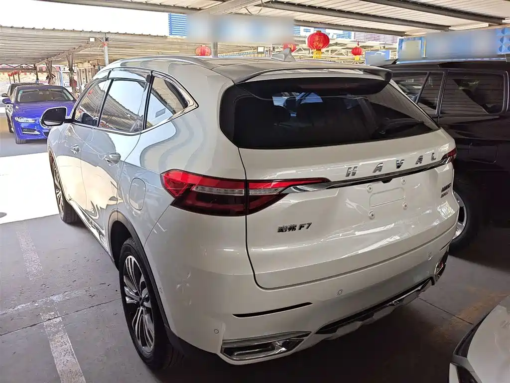 Haval F7 2.0 T 2 WD i