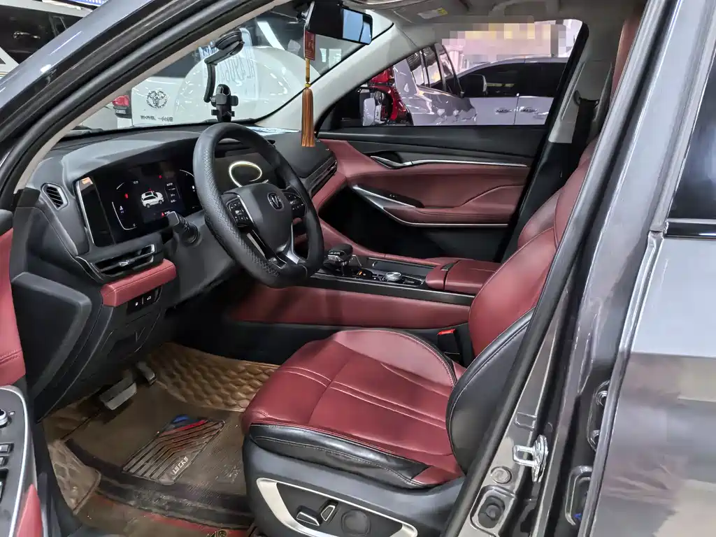Changan CS75 PLUS 2.0 T Auto Navigator