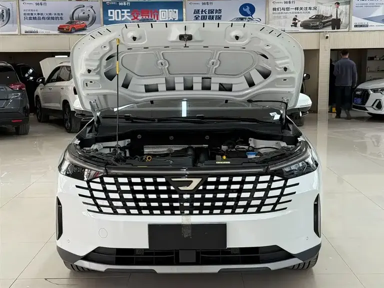 Jetta VS8 280 TSI Auto Supreme