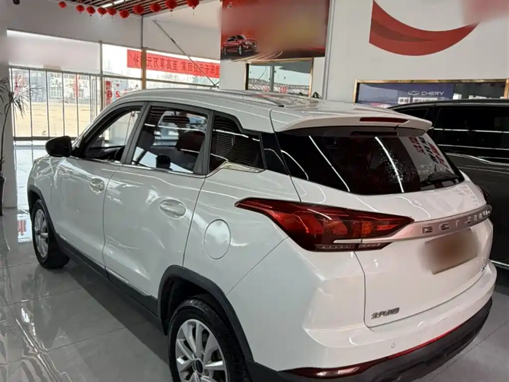 BAIC X3 1.5 T Manual Glory