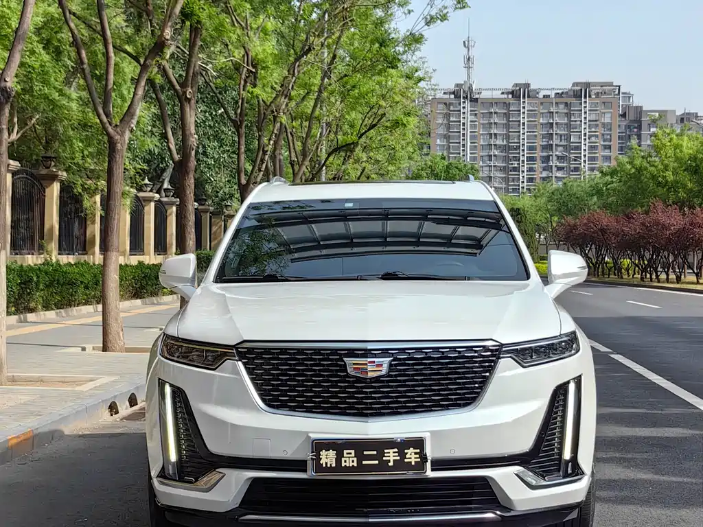 Cadillac XT6 2.0 T 7-seat 4 WD Luxury