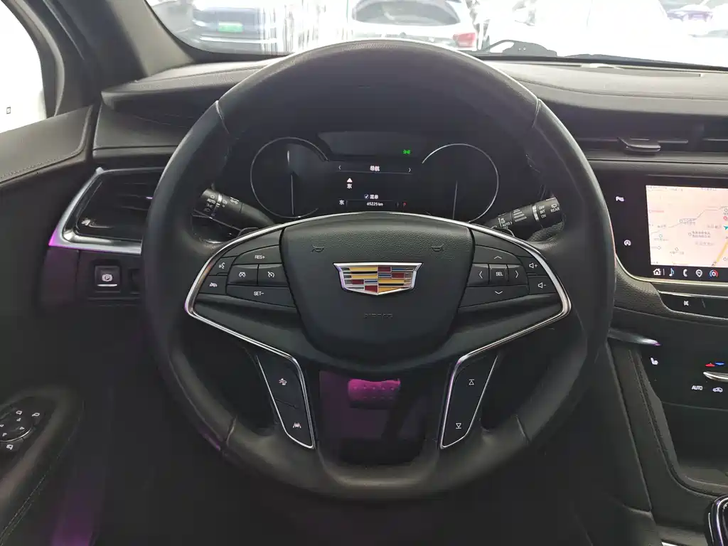 Cadillac XT5 2.0 T 2 WD Luxury