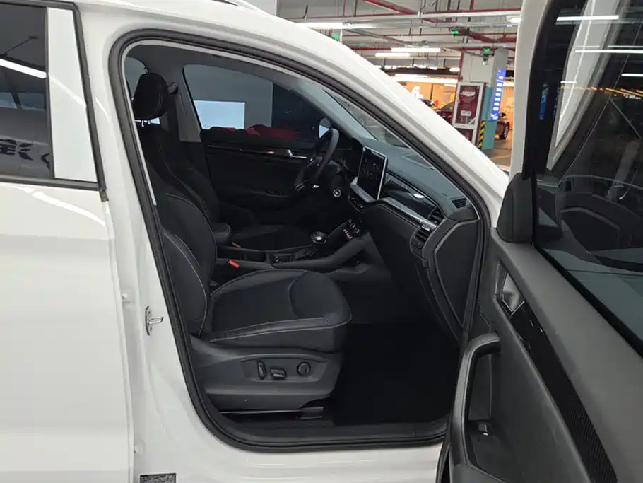 Kodiaq TSI330 5-seat 2 WD Strength
