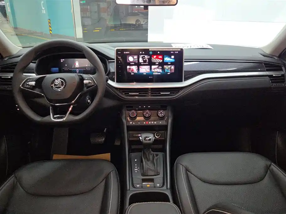 Kodiaq TSI330 5-seat 2 WD Strength