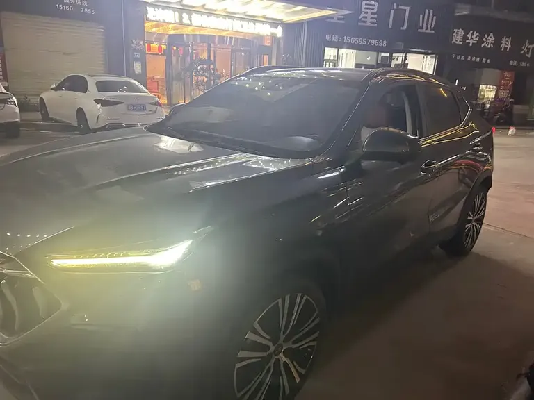 Changan Oshan X5 1.5 T DCT Distinguished