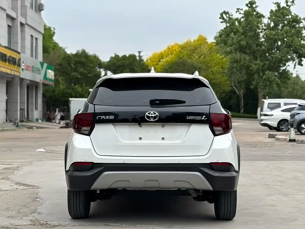 YARiS L Zhixuan Zhixuan X 1.5 L CVT Luxury PLUS