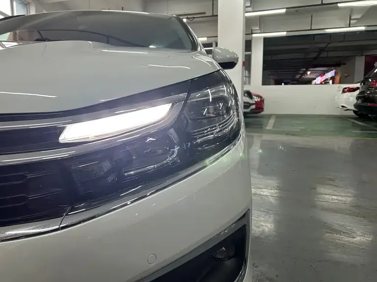 Citroën Citroen C4 L 1.2 T Auto Elite