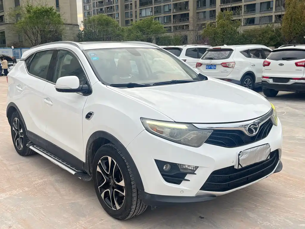 Soueast DX7 1.5 T Auto Luxury
