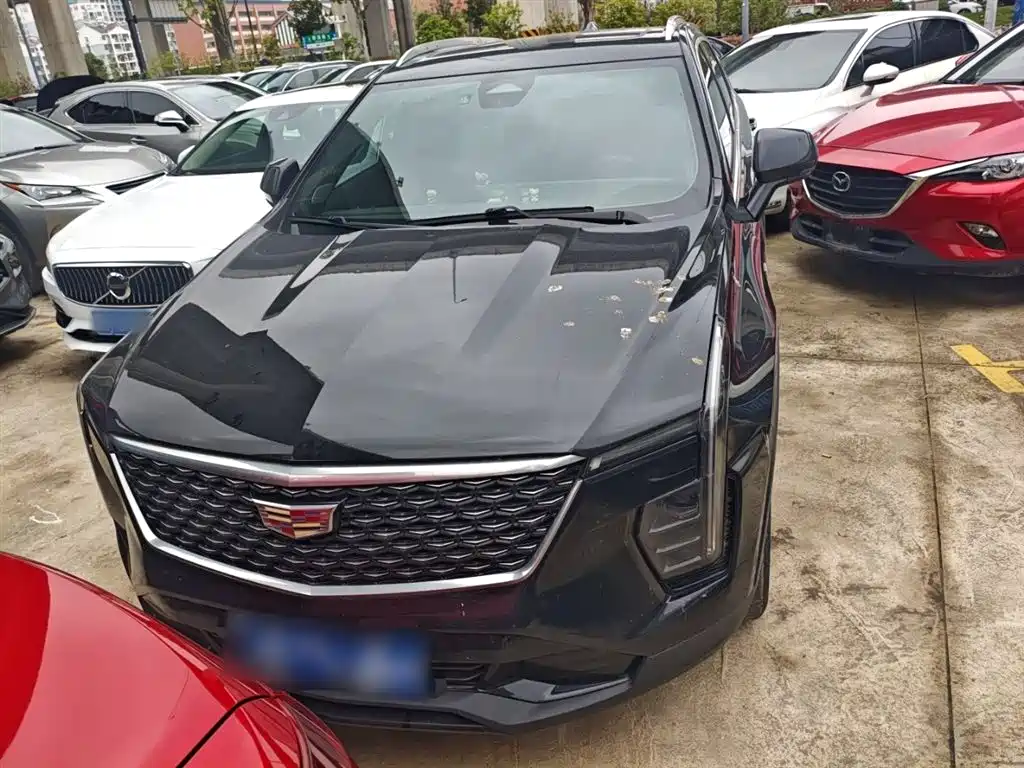 Cadillac XT4 28 T 2 WD Luxury