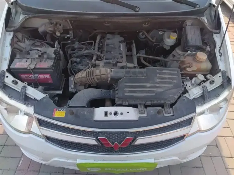 Wuling Hongguang 1.5 L S Standard