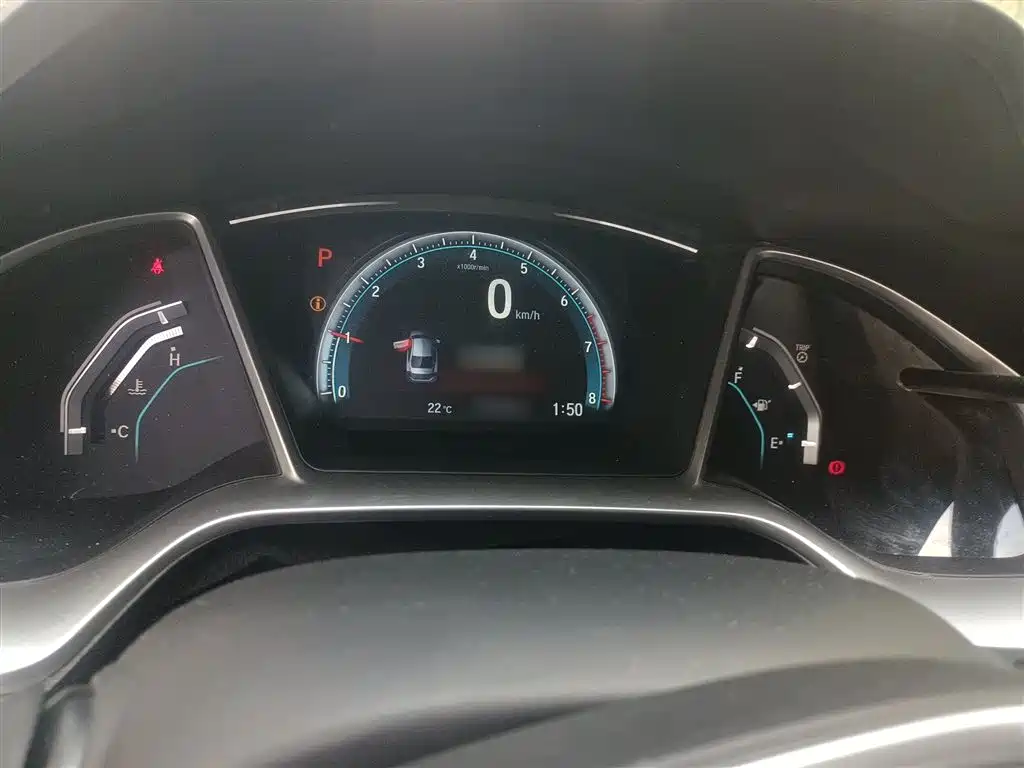 Civic 220 TURBO CVT Luxury