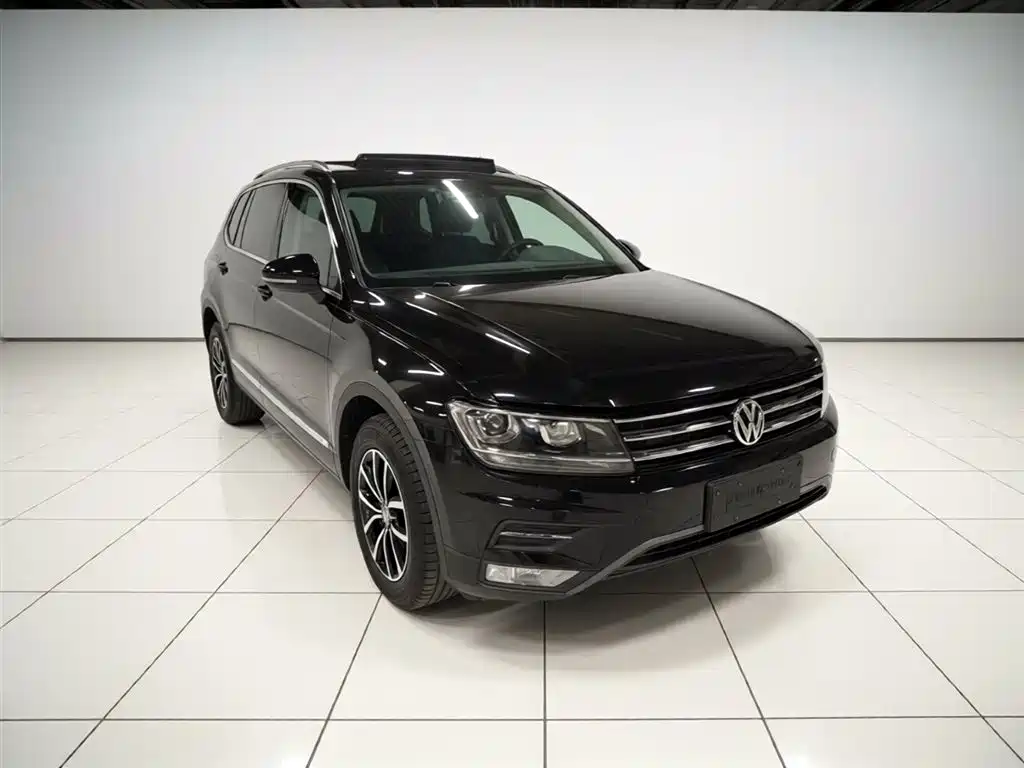 Tiguan L Facelift 330 TSI Auto 2 WD Luxury