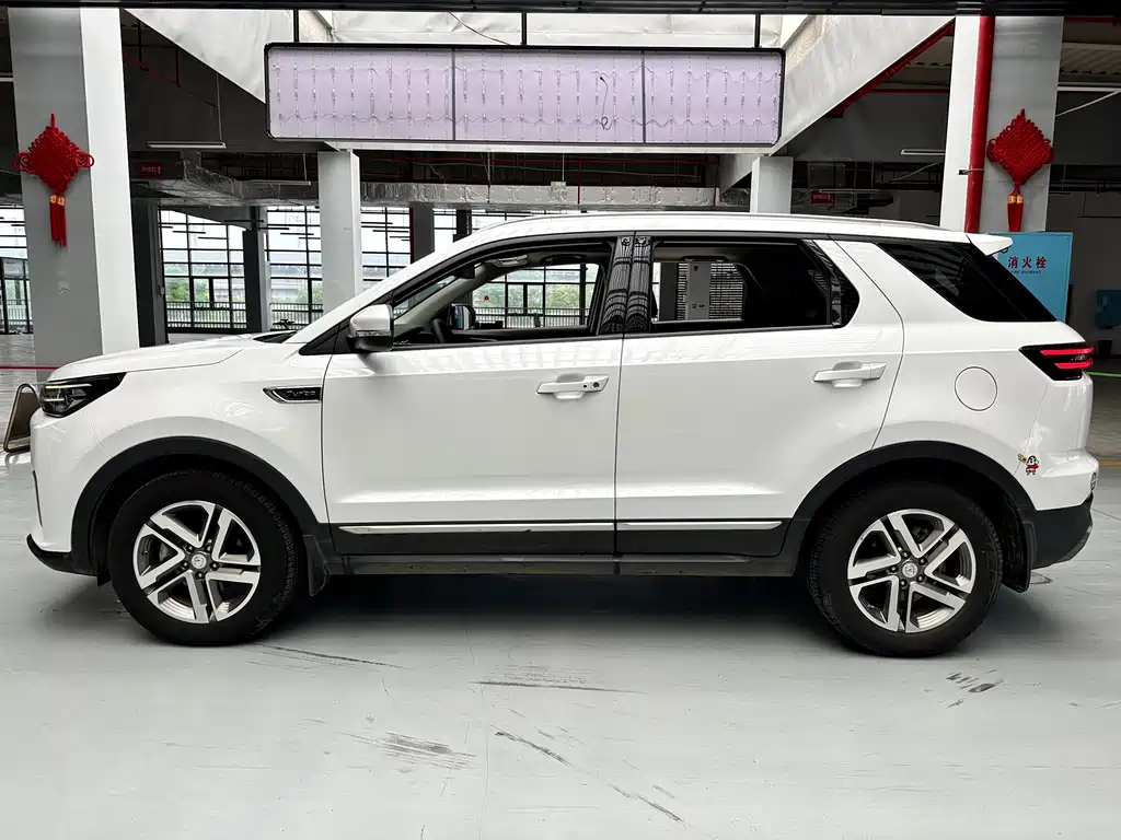 Changan CS55 PLUS 1.5 T Auto Vivid Color