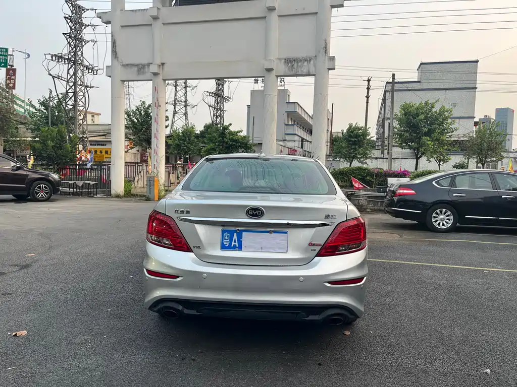Surui 1.5 L Auto Luxury