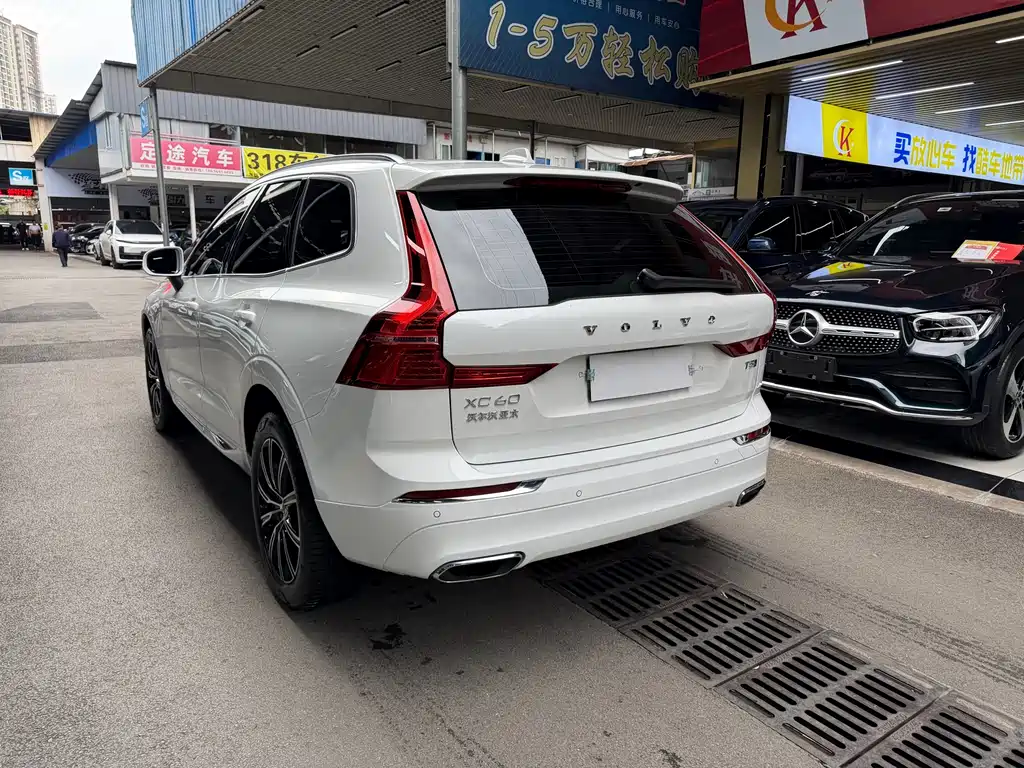 Volvo XC60 T5 4 WD Smart Vision Luxury