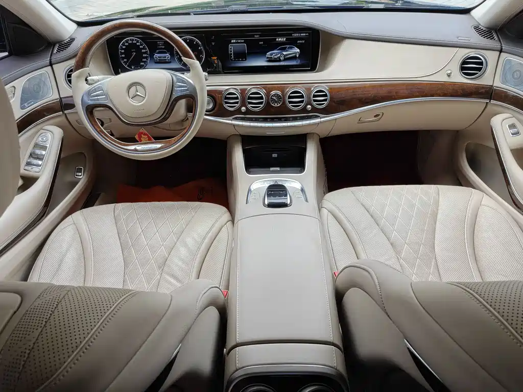 Maybach S-Class S 500 4 MATIC