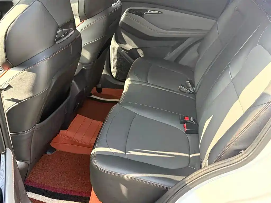 Baojun RS-3 1.5 L CVT 24 Hours Online Elite