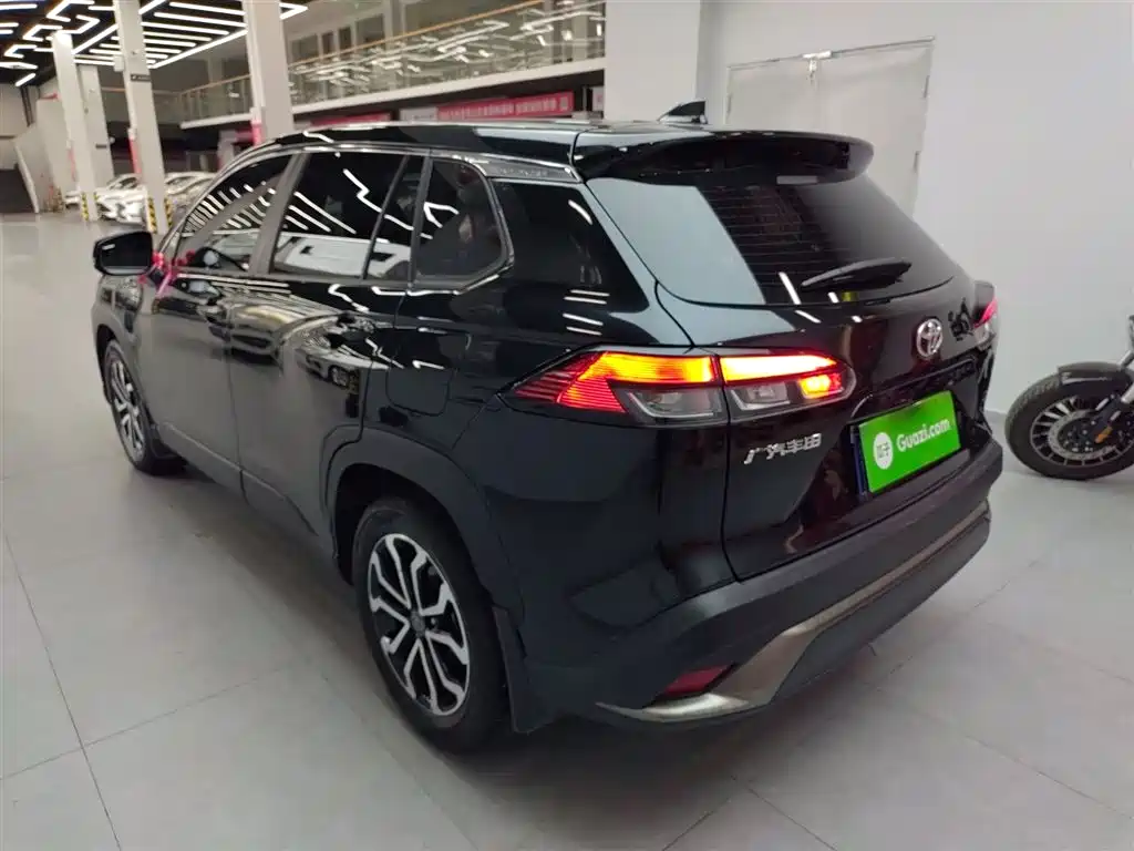 Frontlander 2.0 L CVT Luxury
