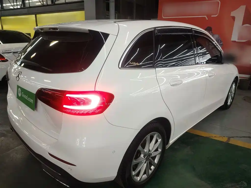 Mercedes-Benz B-Class B 200 Fashion