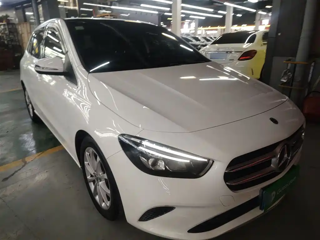 Mercedes-Benz B-Class B 200 Fashion