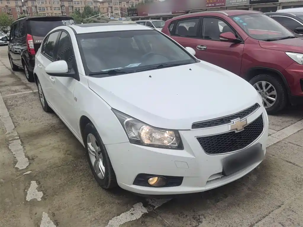 Cruze 科鲁兹 2013款 掀背 1.6 L 手动豪华型