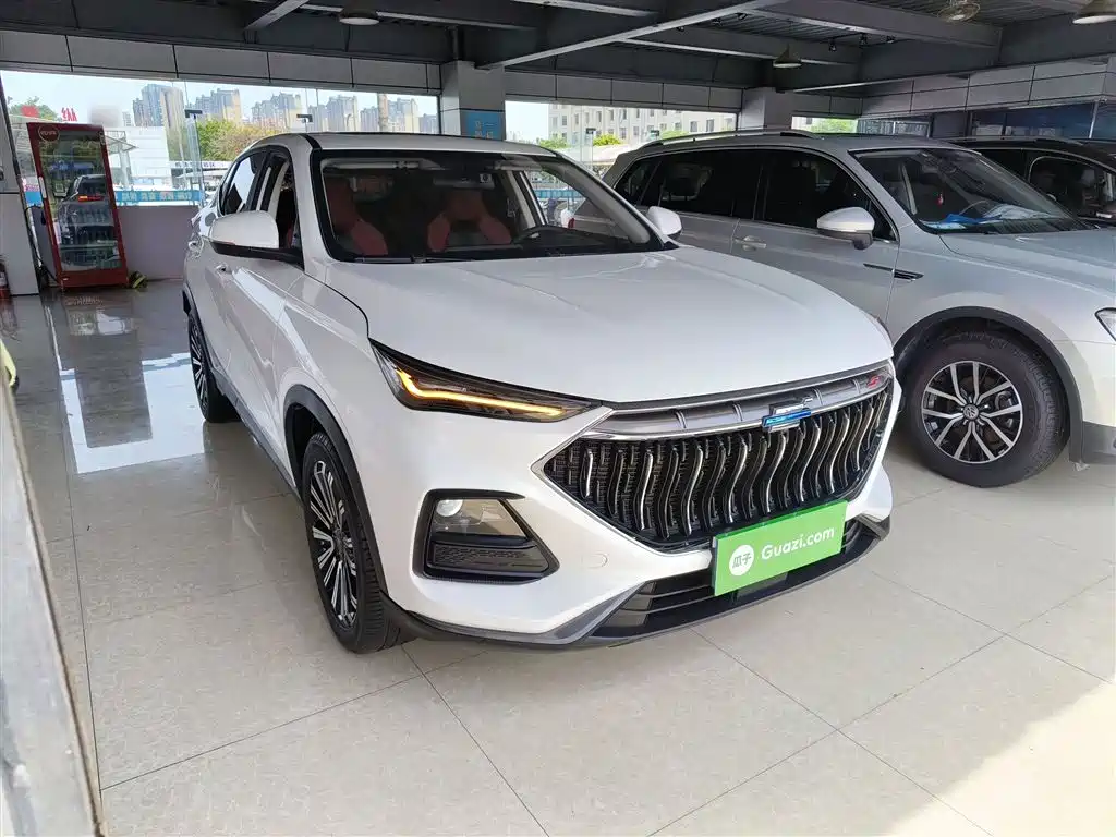 Changan Oshan X5 1.5 T DCT Distinguished