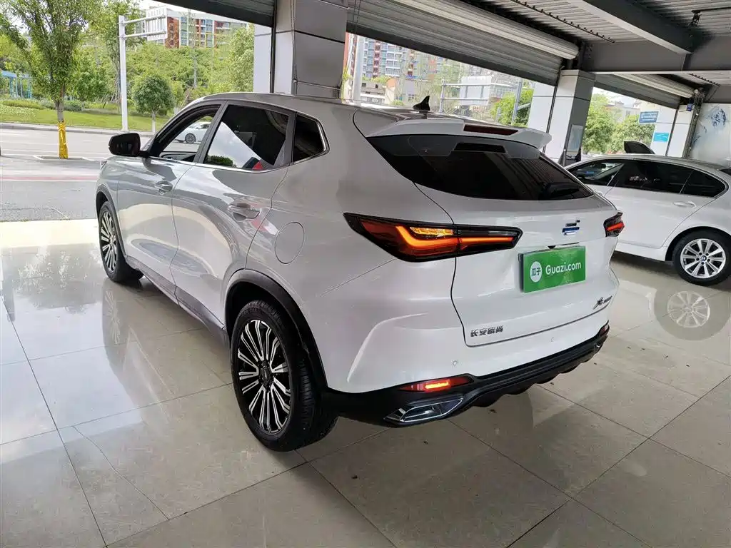 Changan Oshan X5 1.5 T DCT Distinguished