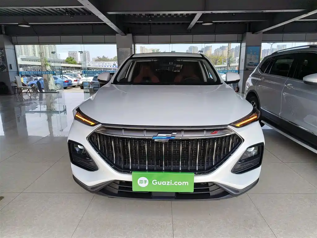 Changan Oshan X5 1.5 T DCT Distinguished