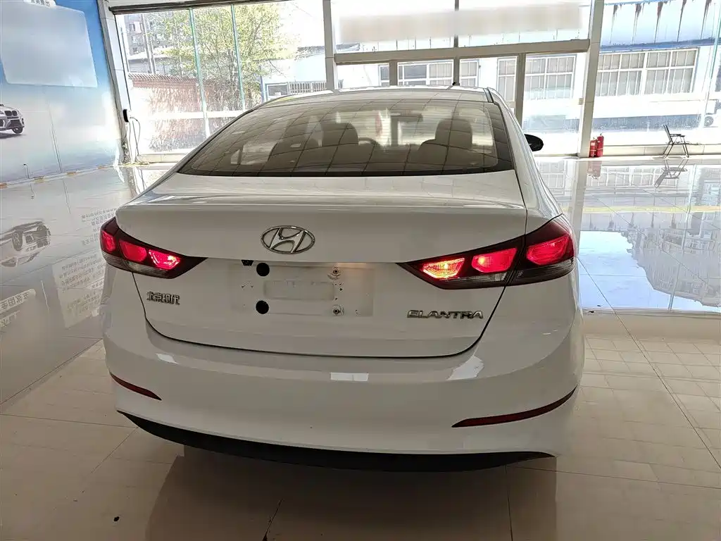 Elantra 领动 2016款 1.6 L 手动智炫·青春型
