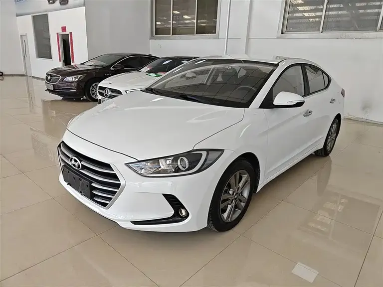 Hyundai Elantra 领动 2016款 1.6 L 手动智炫·青春型