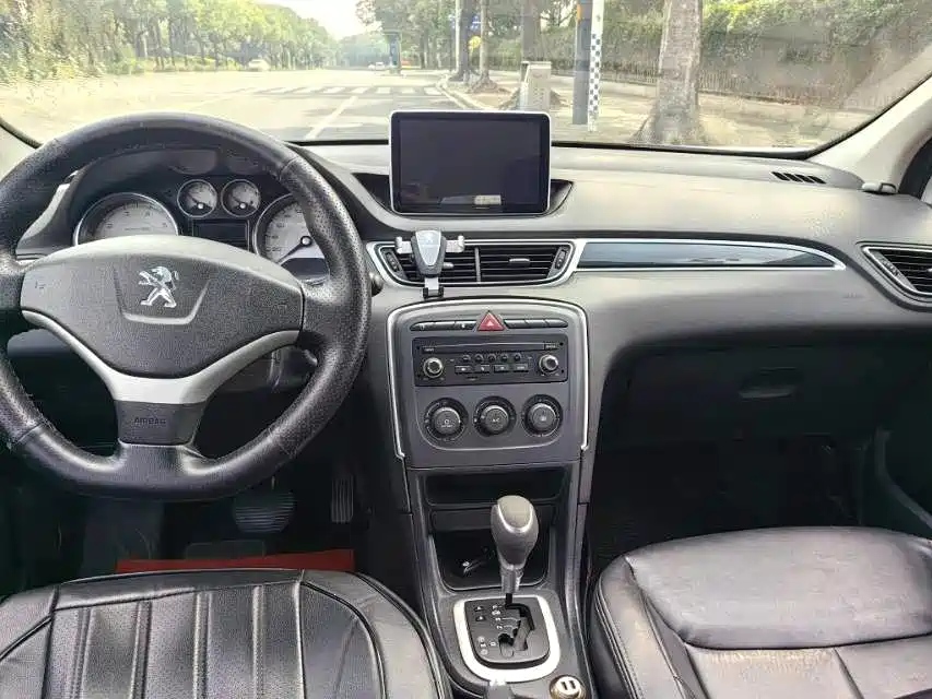 Peugeot 308 1.6 L Auto Superior Style