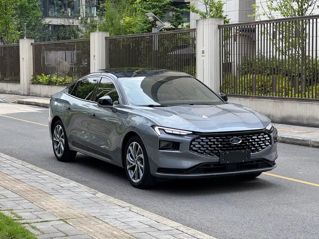 Mondeo EcoBoost 245 Supreme