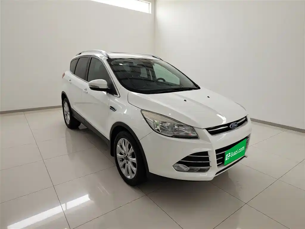 Kuga 1.5 L GTDi 2 WD Style