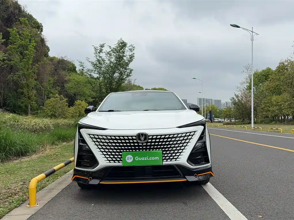 Changan UNI-T 1.5 T Distinguished