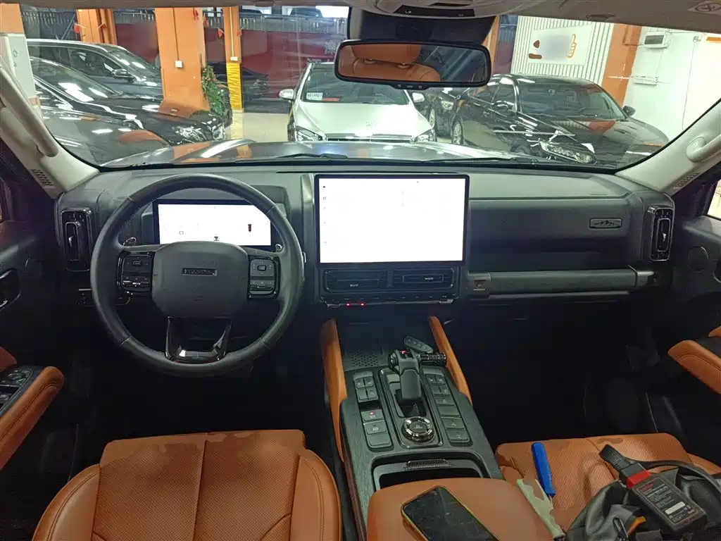 Haval H9 2.0 T Gasoline 4 WD Extreme Realm