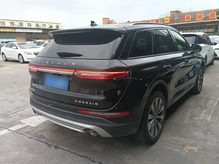 Lincoln Corsair 2.0 T 2 WD Graceful