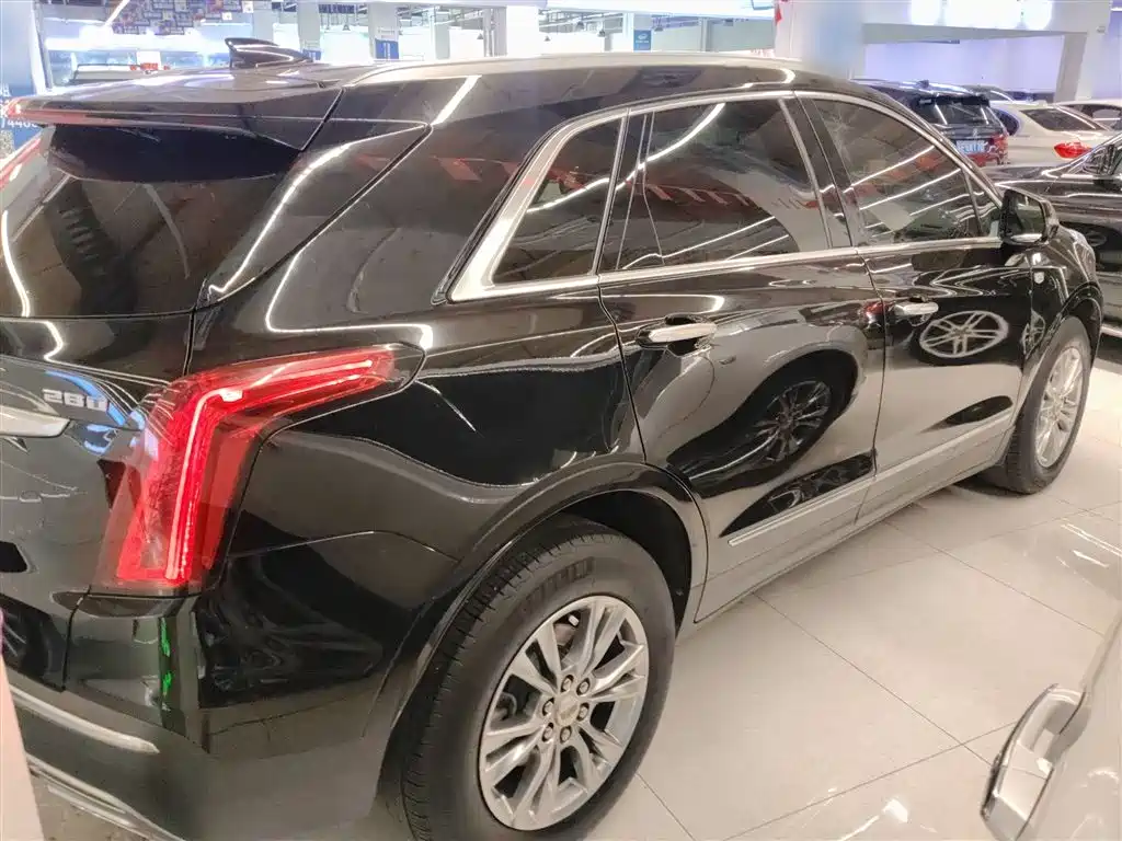 Cadillac XT5 2.0 T 2 WD Luxury