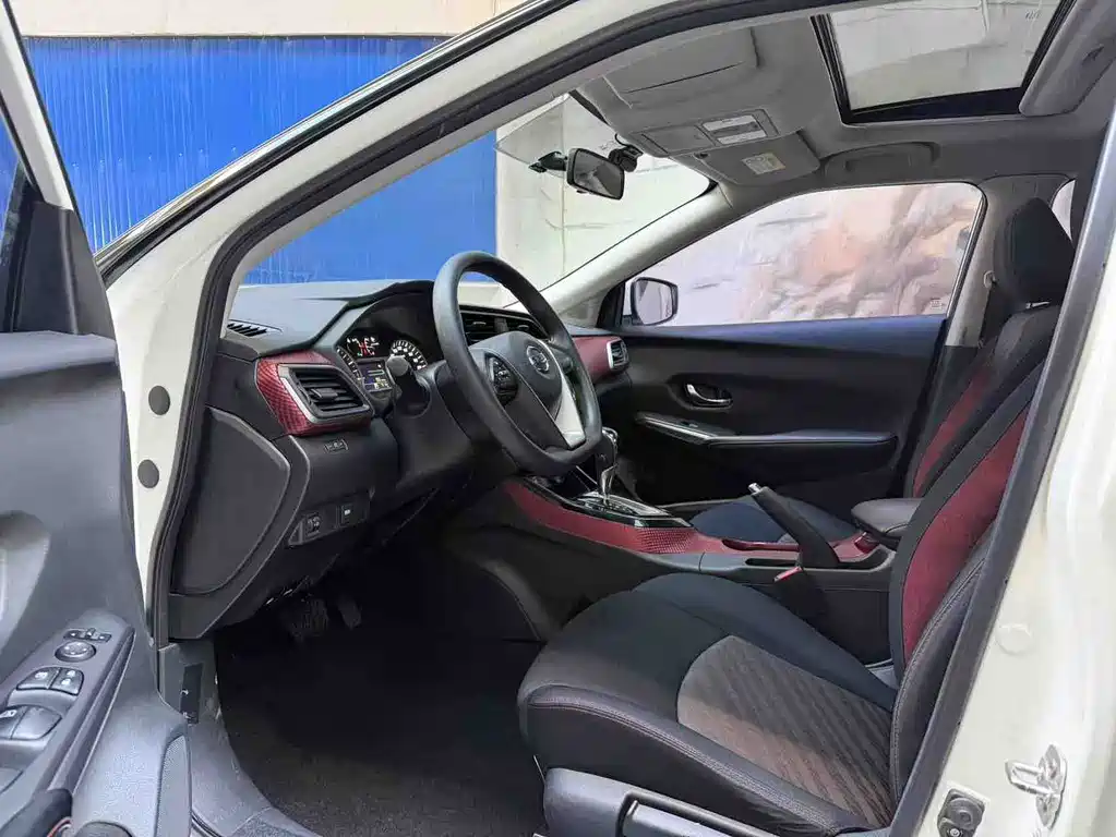 Lannia 1.6 L CVT Cool