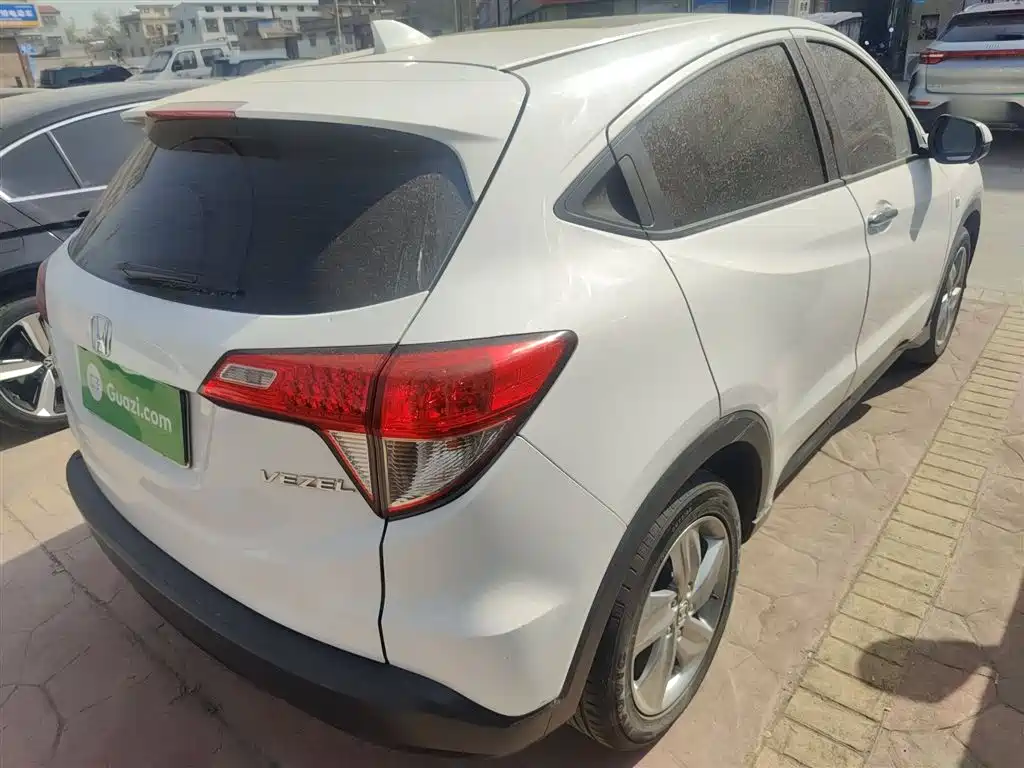 Vezel 1.5 L CVT Elite