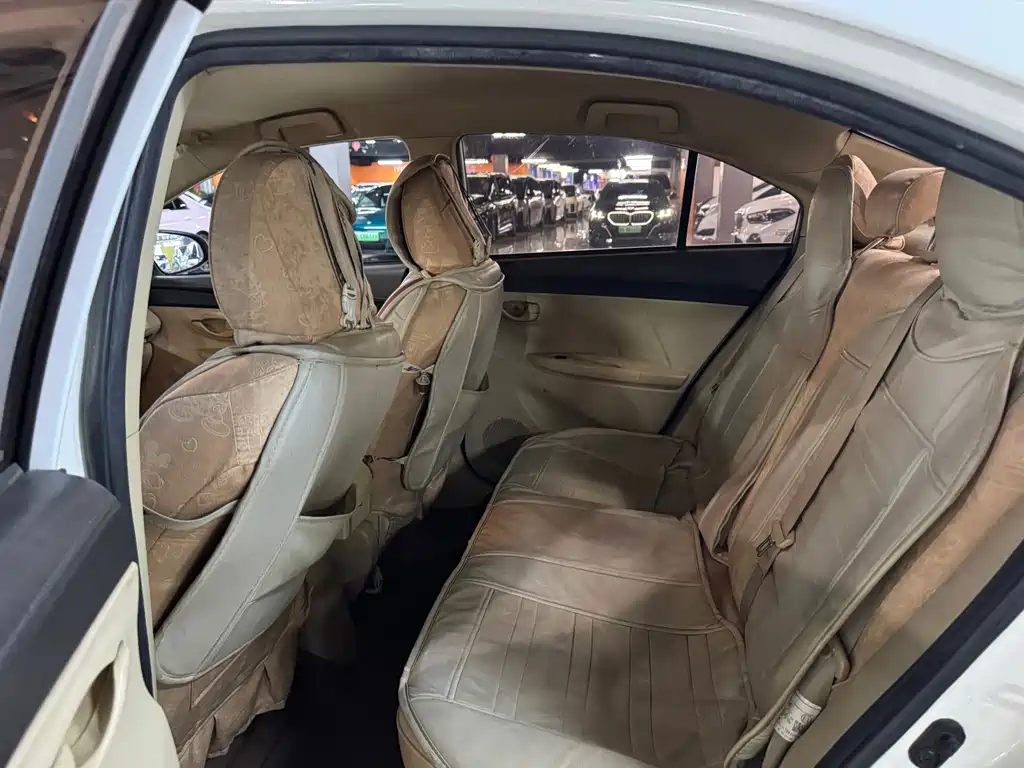 Vios 威驰 2014款 1.3 L 自动型尚版