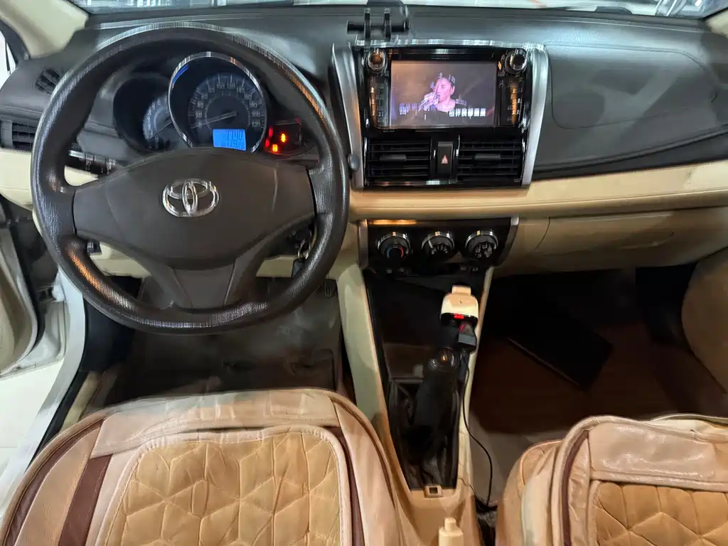 Vios 威驰 2014款 1.3 L 自动型尚版
