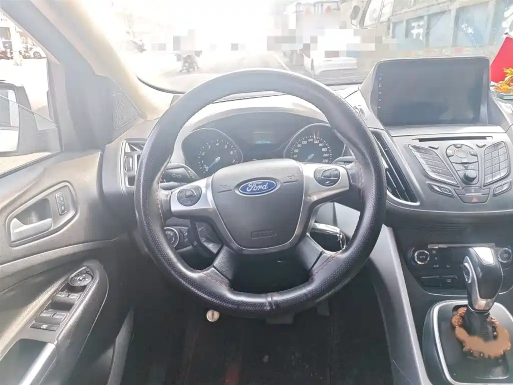 Kuga 1.5 L GTDi 2 WD Style