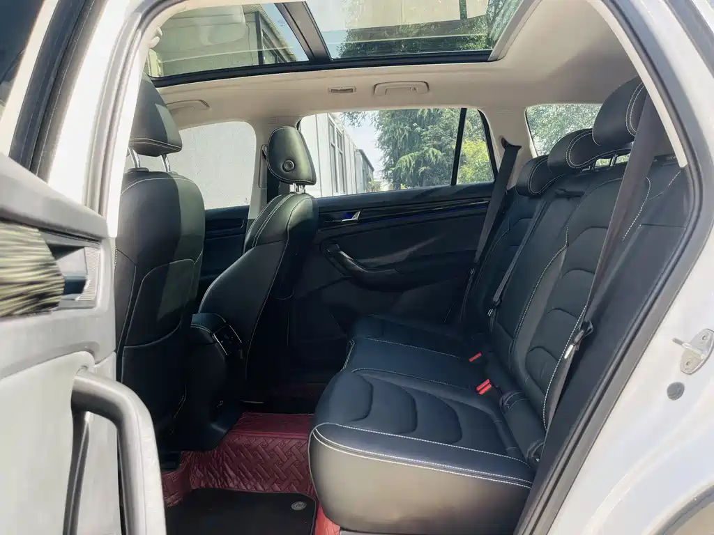 Kodiaq 柯迪亚克 2021款 TSI330 5座两驱豪华优享版