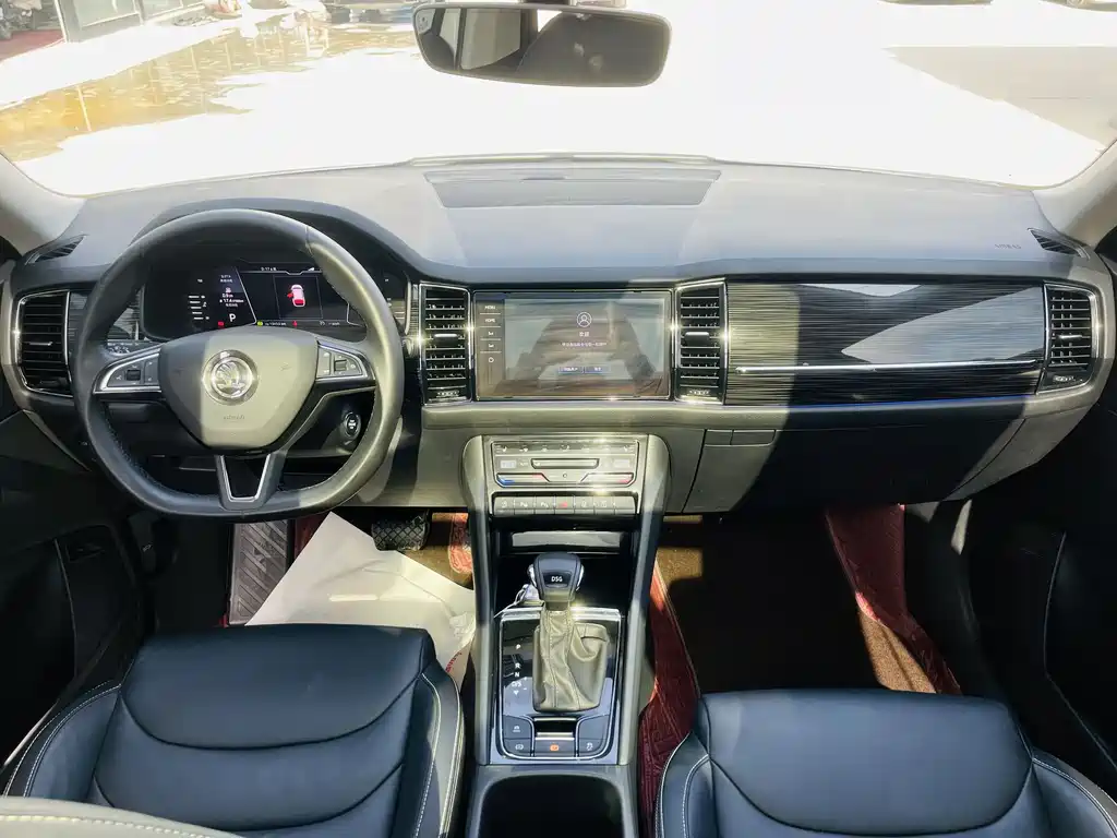 Kodiaq 柯迪亚克 2021款 TSI330 5座两驱豪华优享版