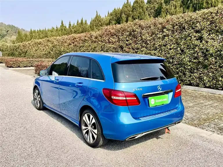 Mercedes-Benz B-Class B 200 Fashion