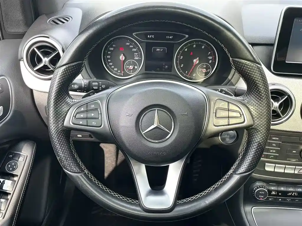 Mercedes-Benz B-Class B 200 Fashion
