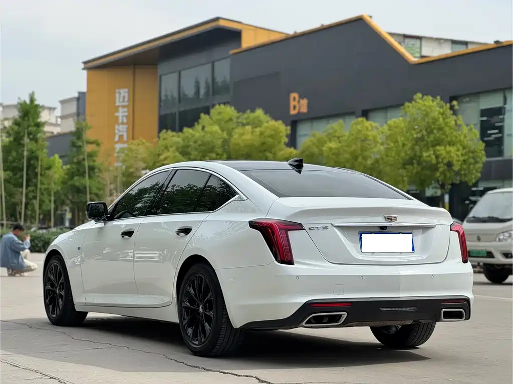 Cadillac CT5 28 T Luxury